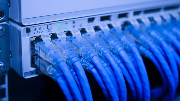 Vì sao Switch Cisco là giải pháp tối ưu cho mạng doanh nghiệp switch cisco